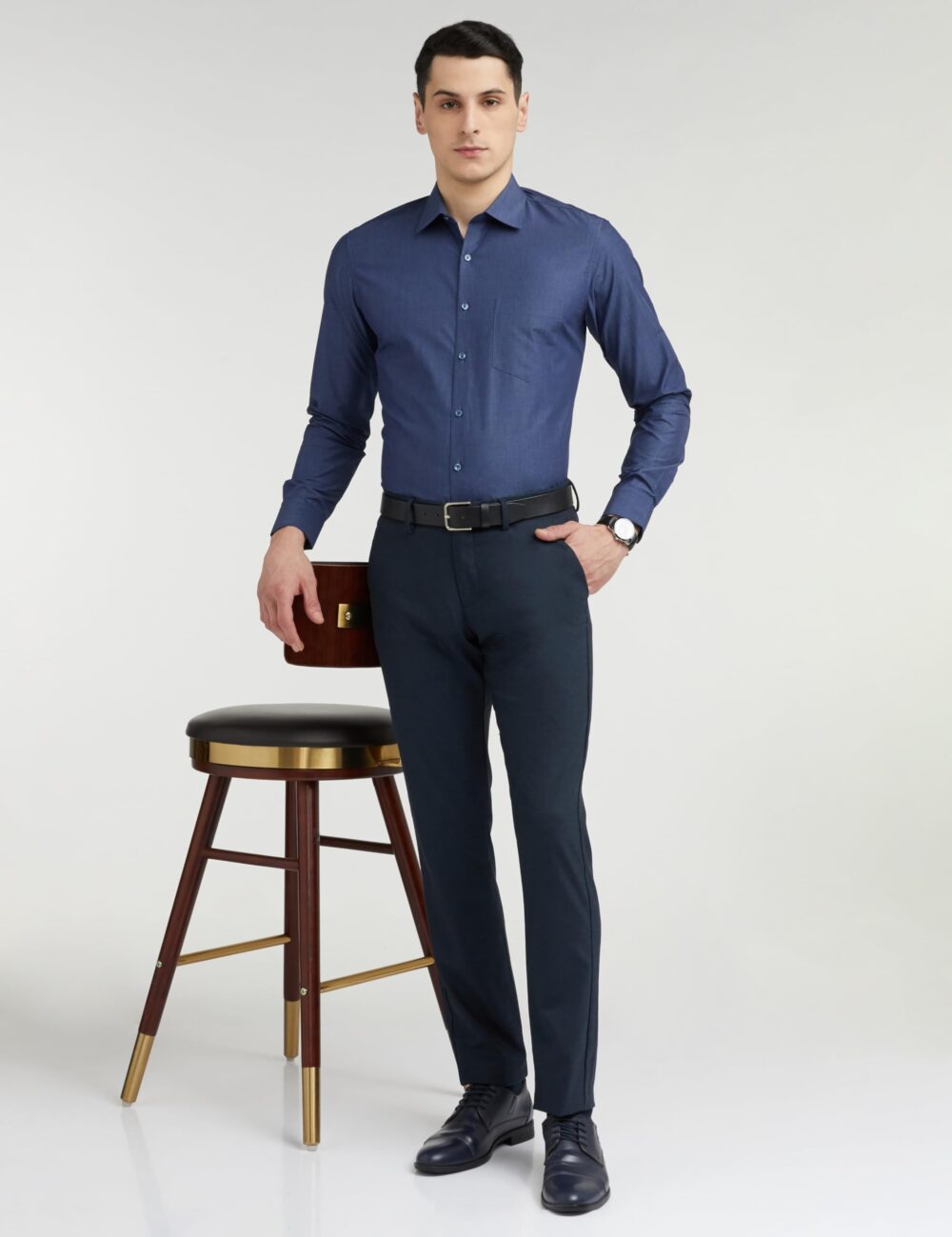 Van Heusen Men's Cotton Solid Slim Fit Formal Shirt (Vhsfrslbj74217_Navy 42) - Image 5